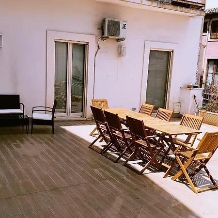 Suite Con Terrazza In Centro Storico Catania Exterior photo